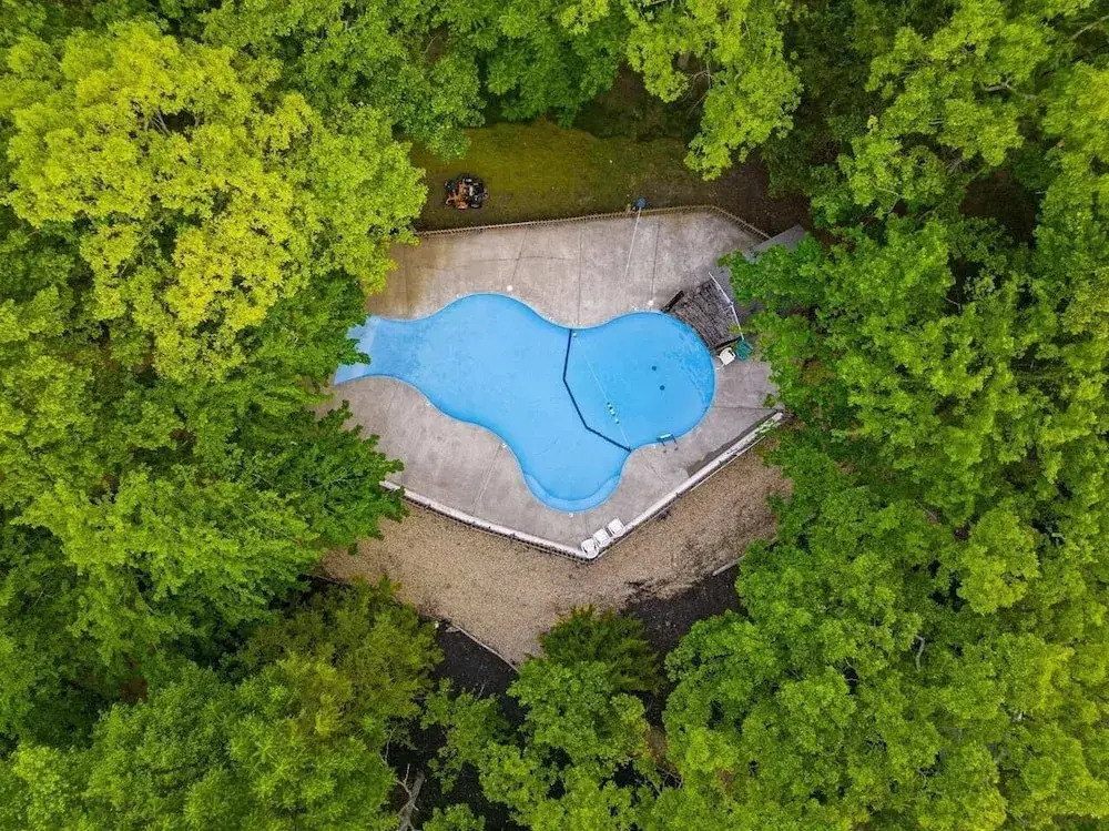 Whispering Woods Retreat Branson