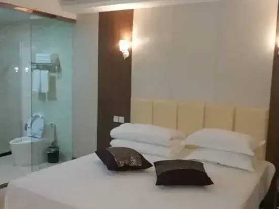 Wanglong Leisure Hotel (Songbei Harbin University of Commerce, Ice & Snow World)
