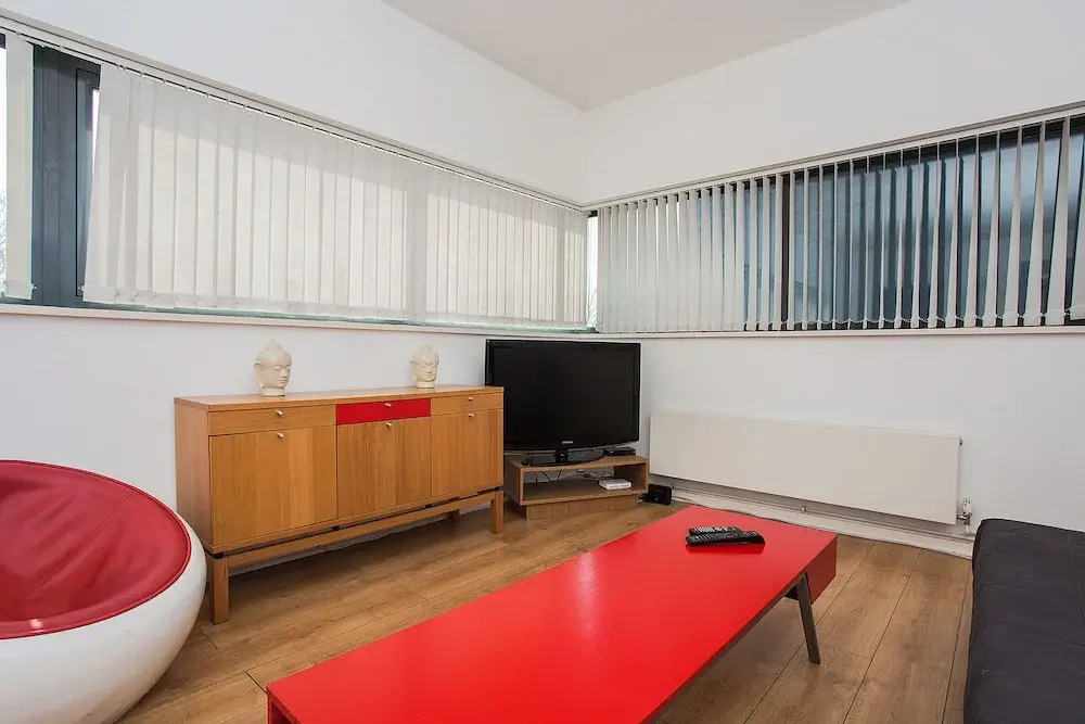 Modern 2 Bedroom Flat In West Ham