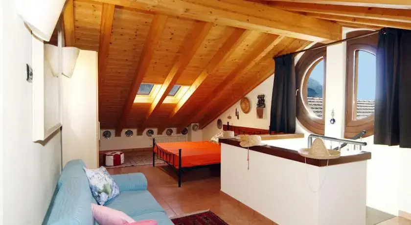 Casa Allegra
