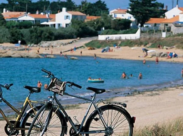 Camping Officiel Siblu Les Pierres Couchees