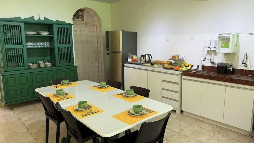 Mangueirosa Hostel