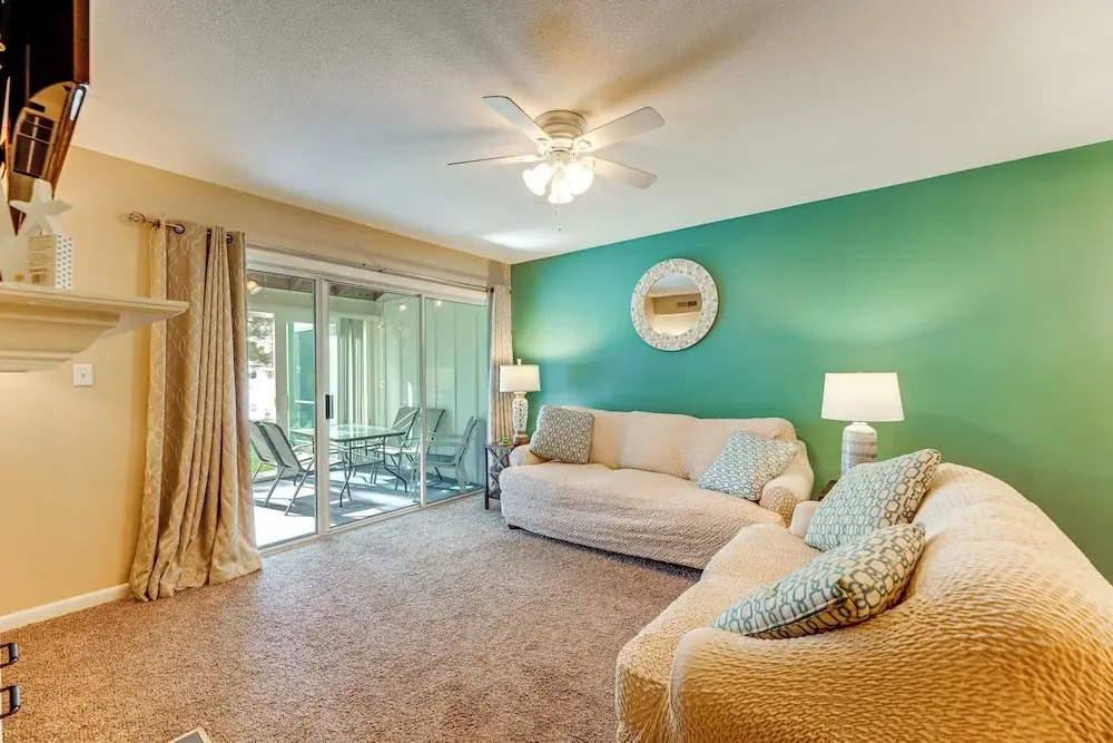 Beach Escape w/ Pool & Hot Tub Near Fenwick