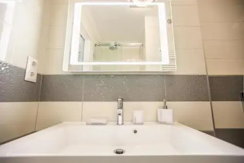 Royal Danube Apartments