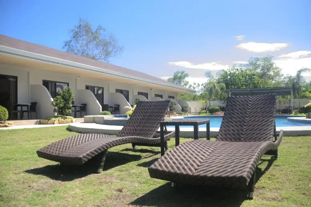 Alona de Tropicana Resort