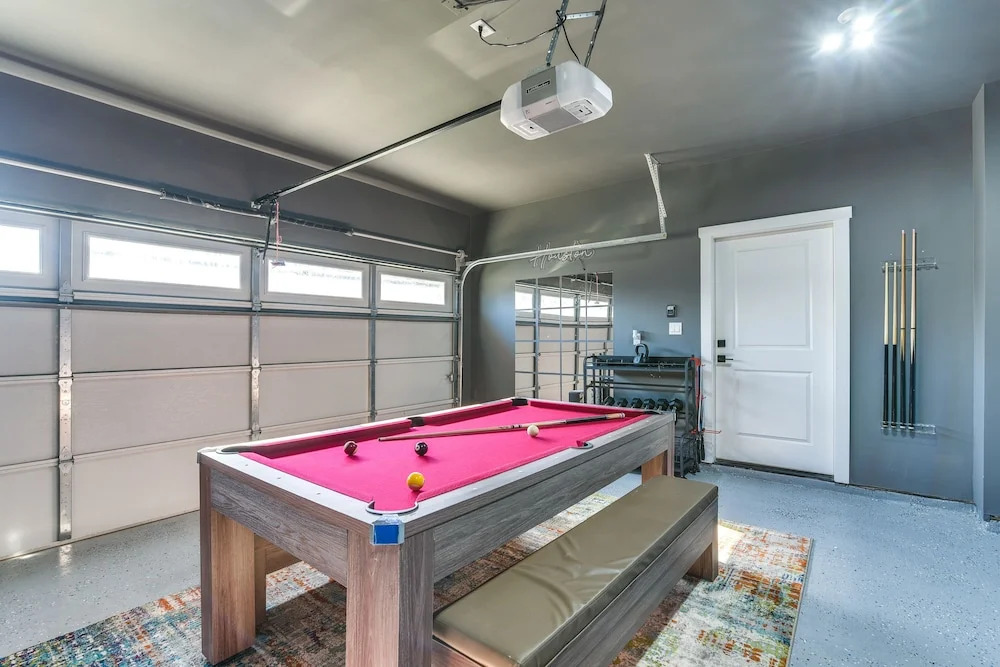 Houston Townhouse w/ Office & Home Gym