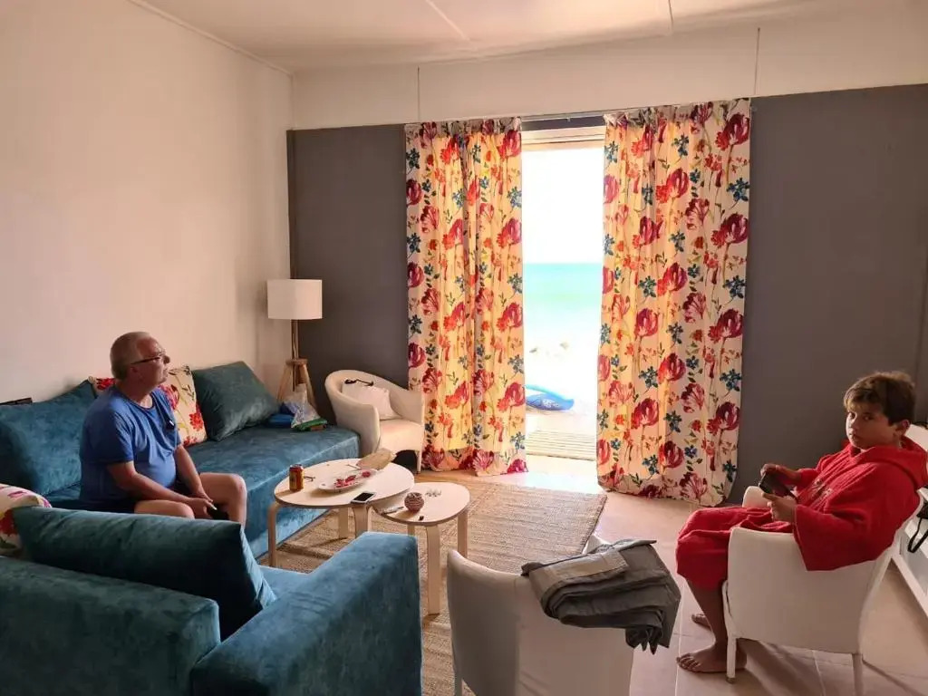 Cosy Beach House