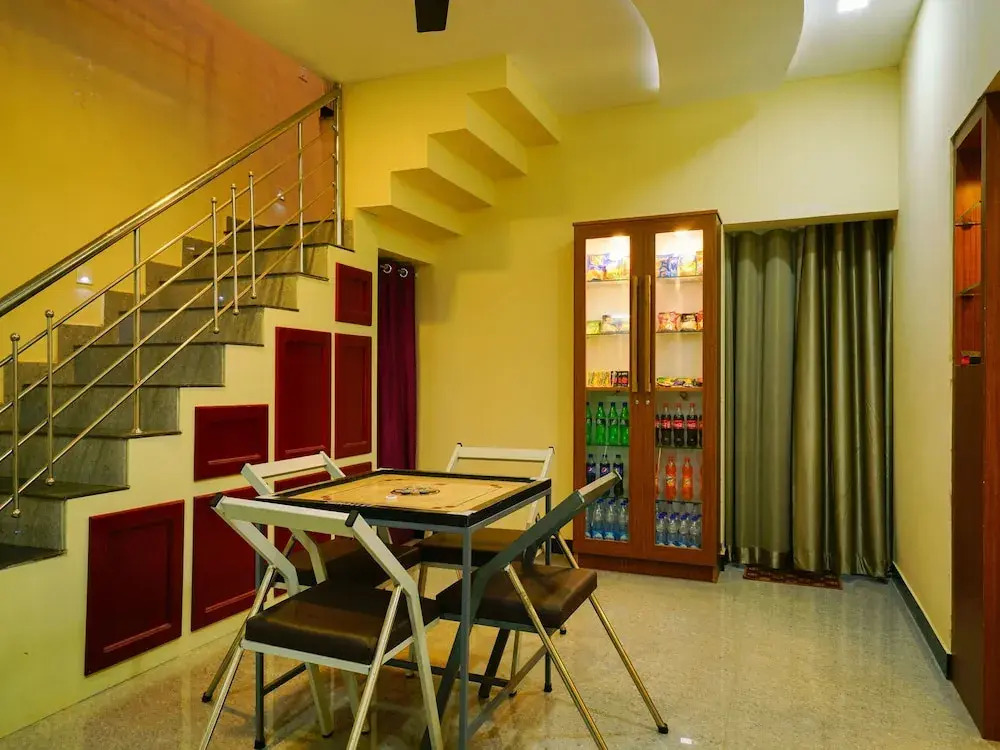 Cocoa Tree Residency by OYO Rooms