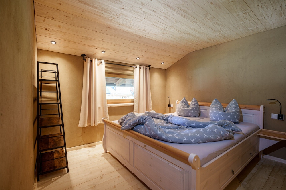 Dog-friendly Apartment in the Tannheim Valley