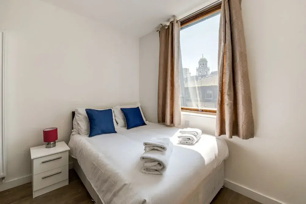 Stylish And Sleek Studio In Liverpool