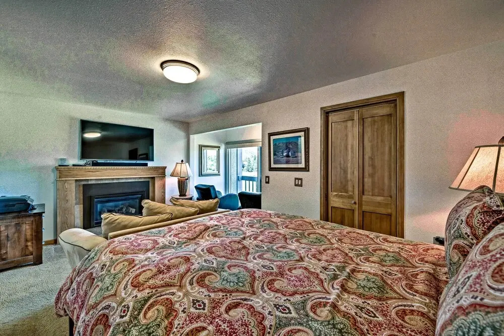 2 Mi to Slopes: Park City Ski Getaway w/ Hot Tub!