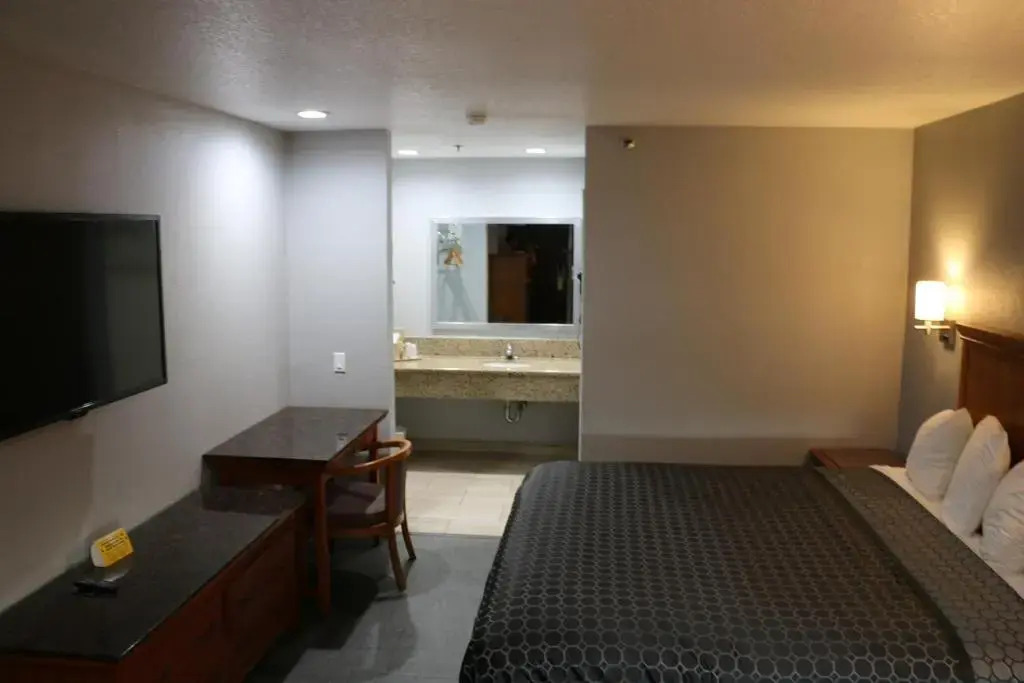 Grand Park Inn