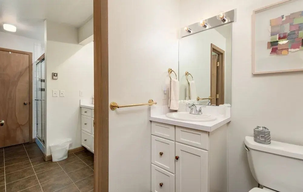 Adams Vacation At Windcliff 2 Bedroom Home by RedAwning