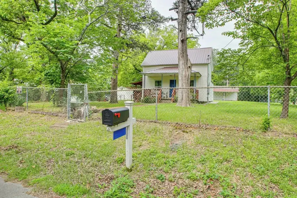 2 Mi to Bathhouse Row: Cozy Hot Springs Home