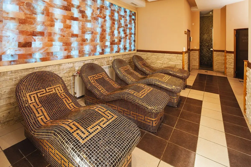 St George Ski & Holiday - Half Board & All Inclusive