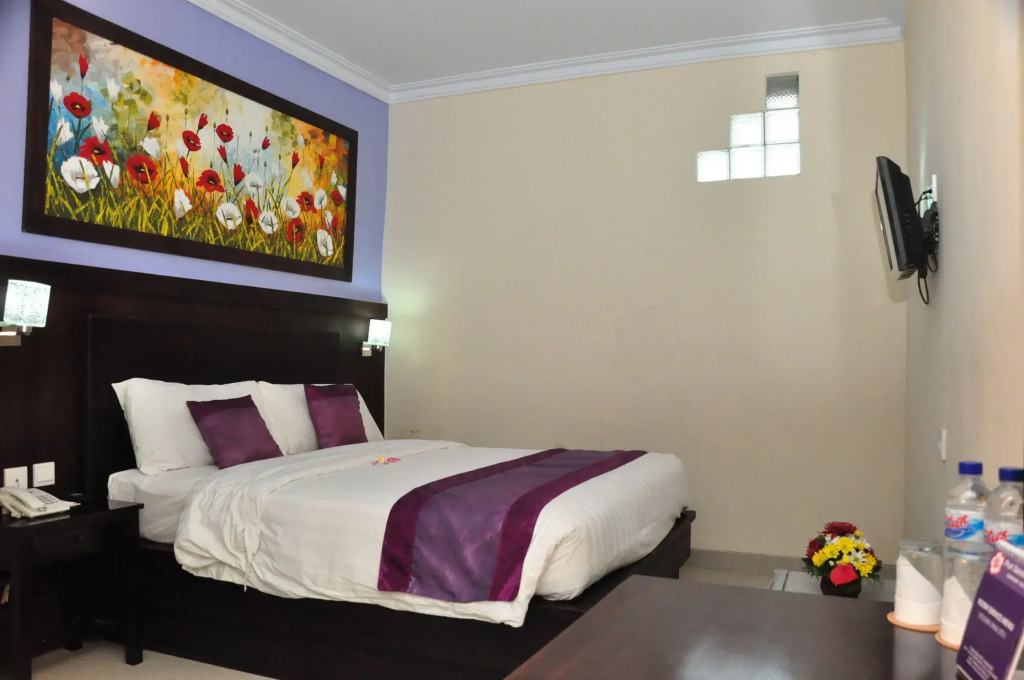 Puri Saron Denpasar Hotel