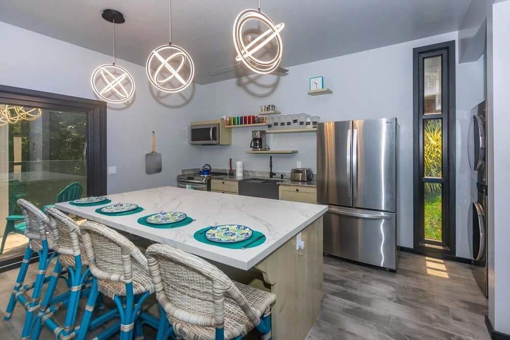 Brisa De Verano 2 Bedroom Home by RedAwning