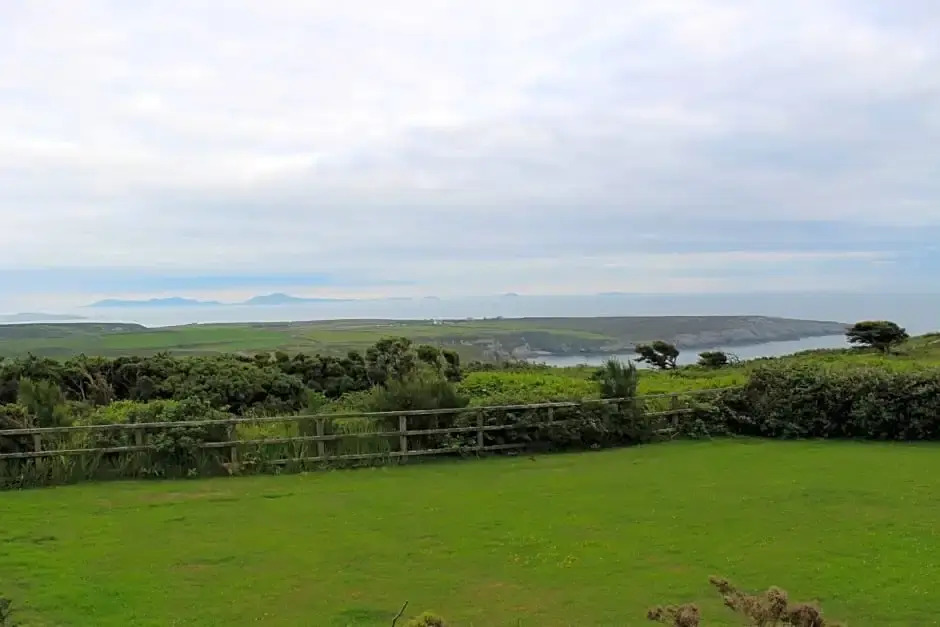 Sea and Mountain Luxury Glamping Pods