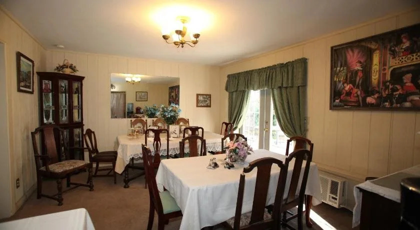 Tombstone Bordello Bed & Breakfast