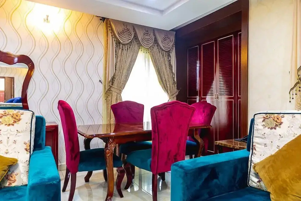 Royal Spring Palm Hotel