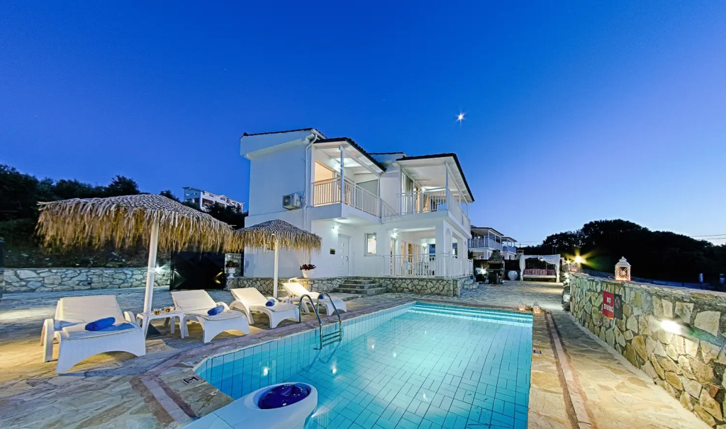 Cavo Mare Mirazur Luxury Retreat with private pool