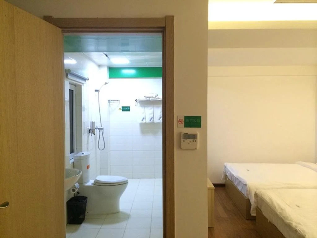 Qingdao Hometree Hostel