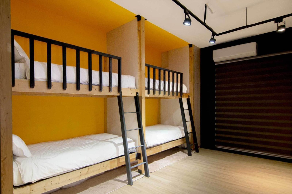 Pisces No.82 Bed and Breakfast