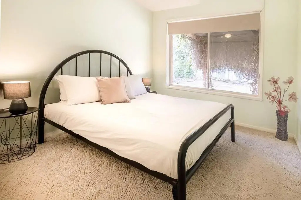 The Clydesdale - Spacious 4 bedroom Home