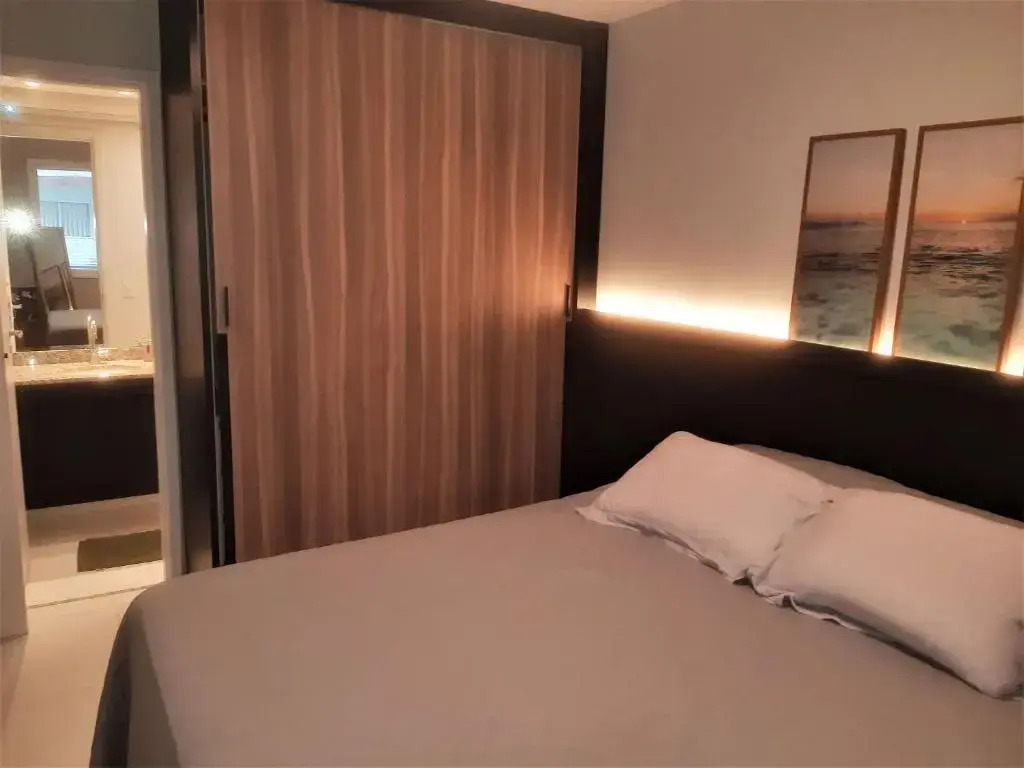 RE402 - Super novo apartamento em condominio fechado