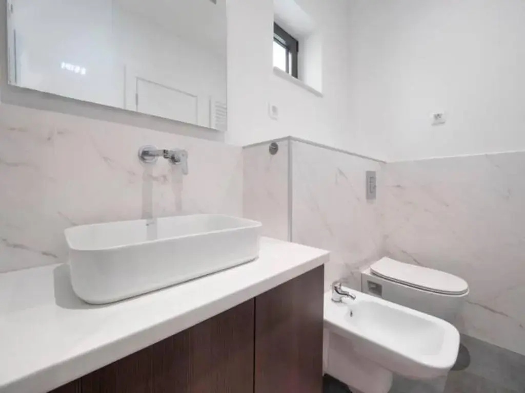 Regina's Residence-One Bedroom Apartment