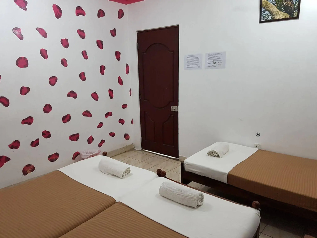 Hostel 107