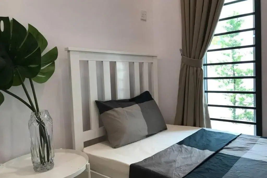 Semi-D New House @ Sungai Abong Muar*10~20pax