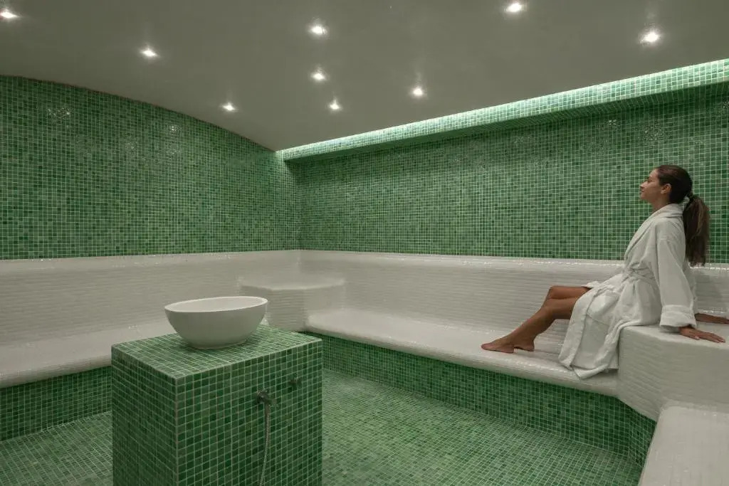 Hermes Grand Luxury Beachfront Villa & Spa, By ThinkVilla