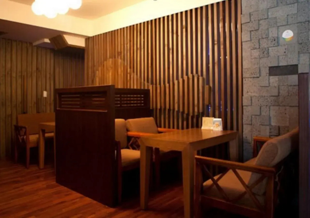 Chuncheon Tourist Hotel