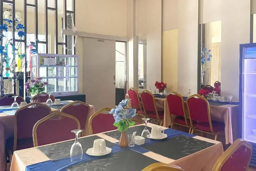 Urbanview Hotel Harapan Palopo