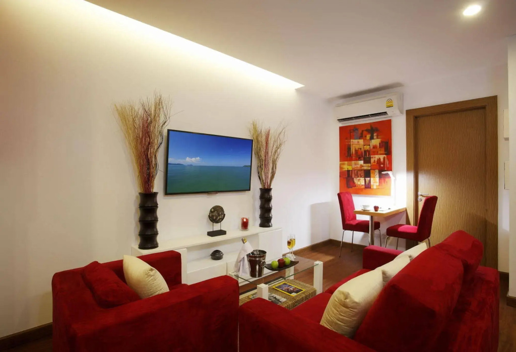 BTR Suites Hotel