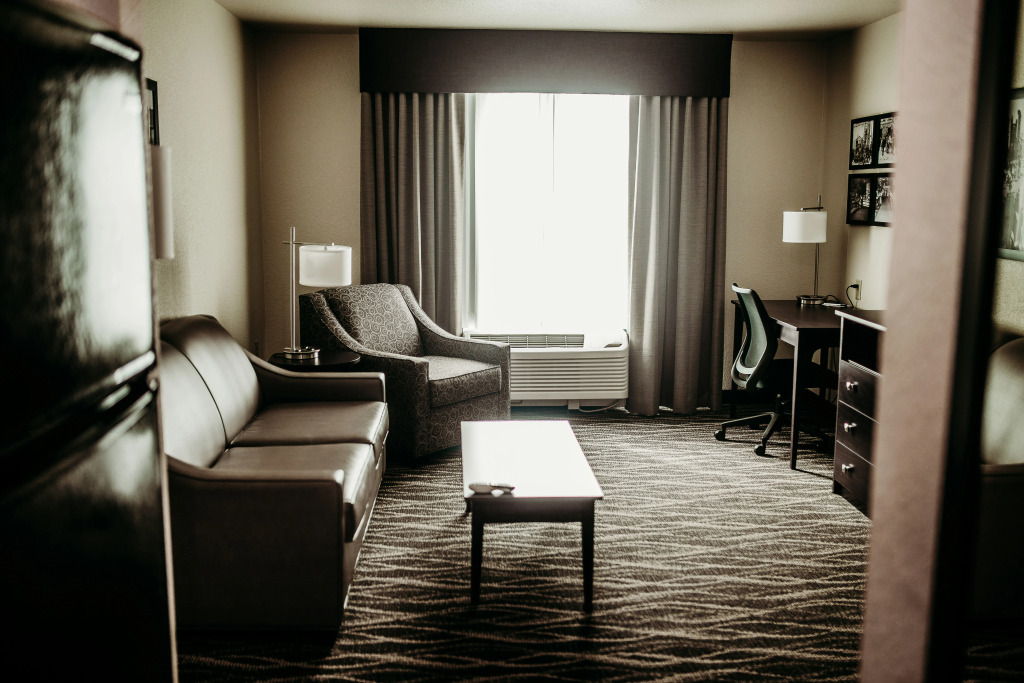 Cobblestone Hotel & Suites International Falls