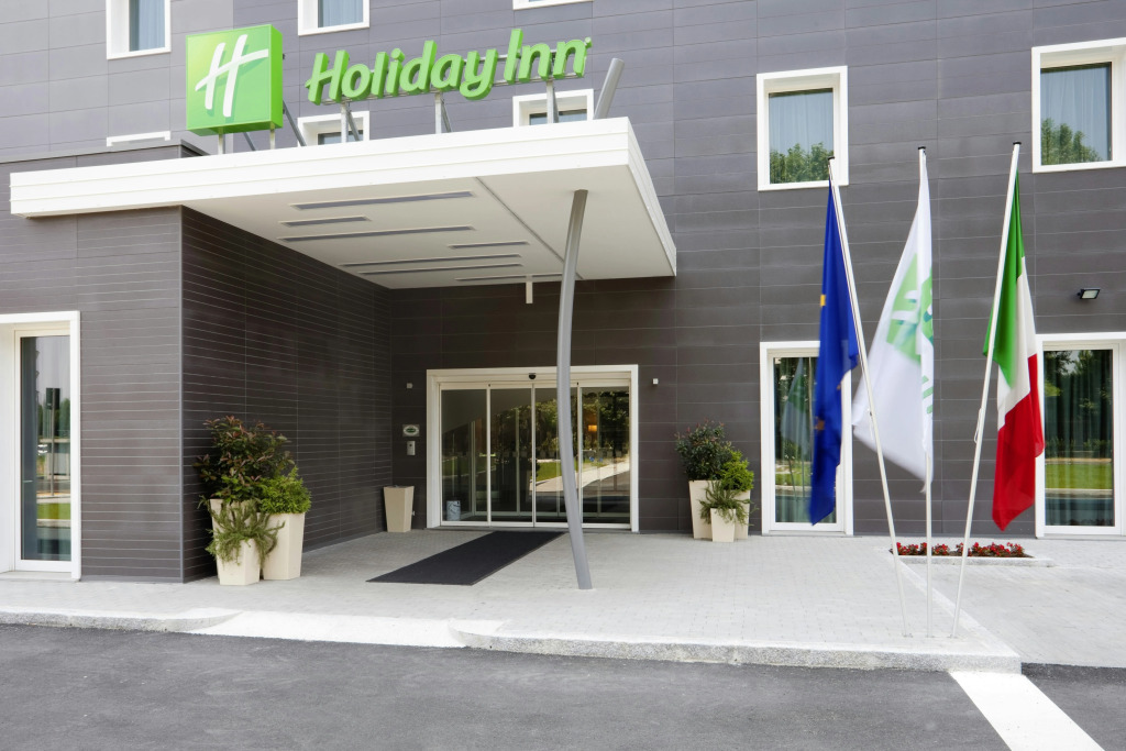 Holiday Inn Milan Nord Zara by IHG