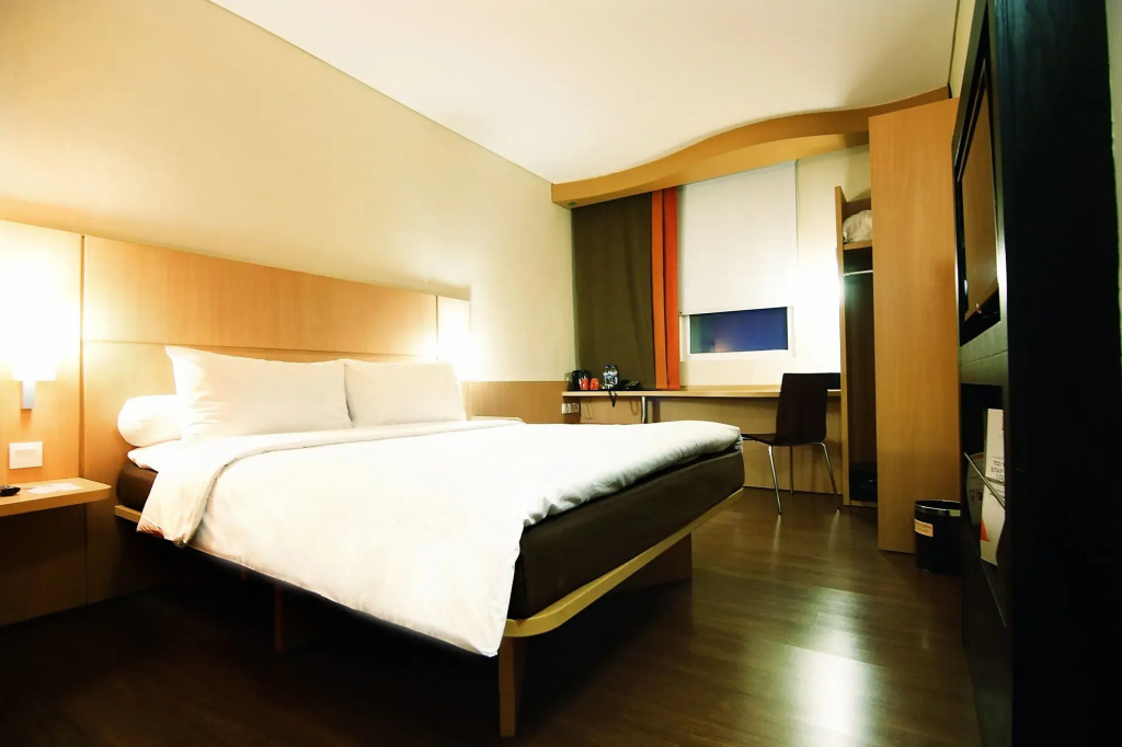 Ibis Surabaya City Center