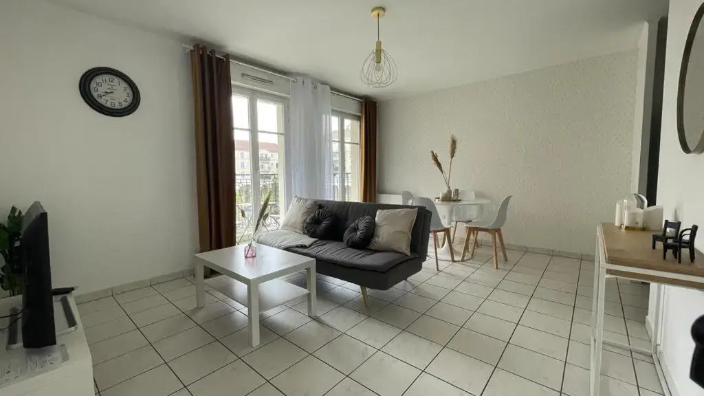 Apartment 1 bedroomed with Balcony 10min from Disneyland Paris