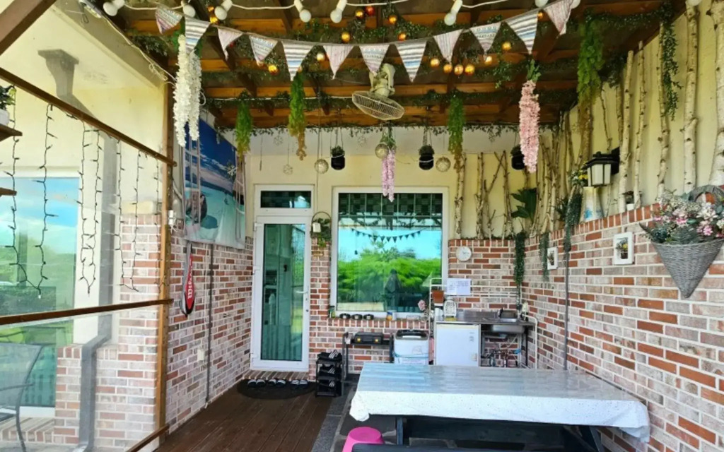 goseong private pension lojel