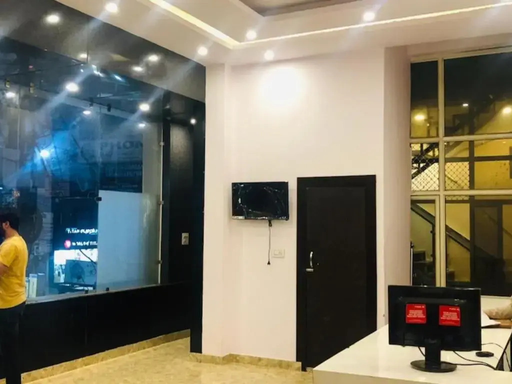 Flagship Hotel Gateway Ganga