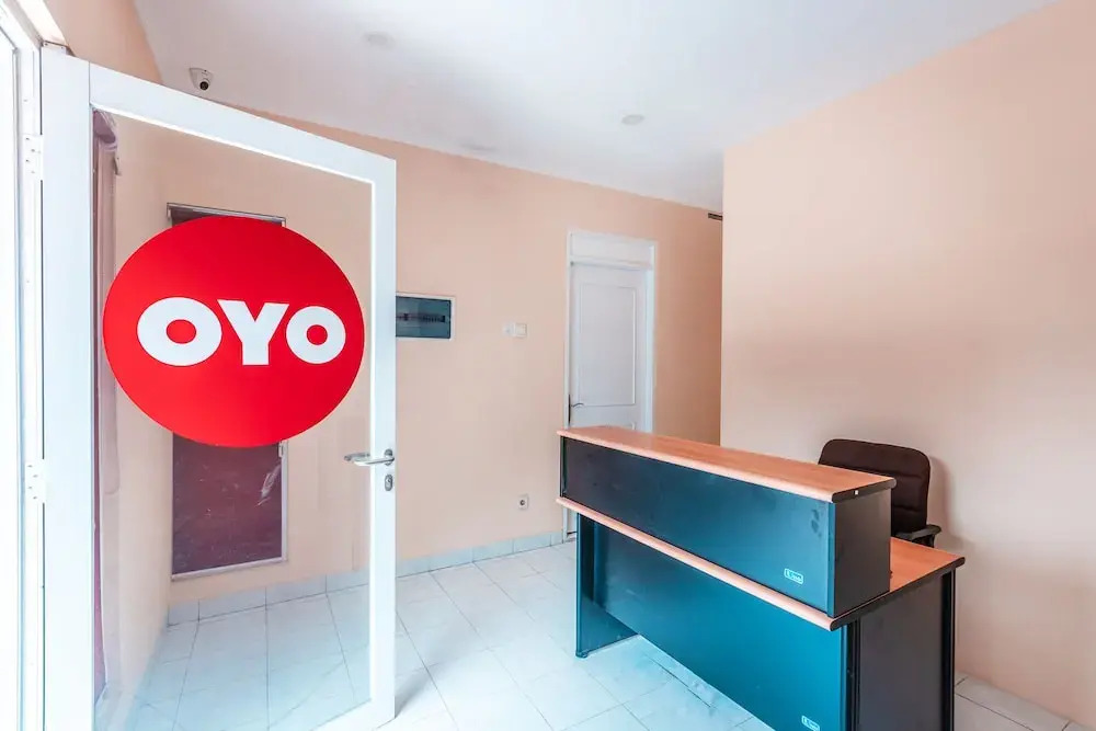 Pavilio Residence by OYO Rooms