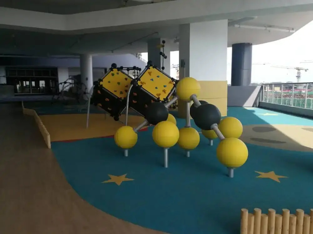 JB City CIQ-R&F Shopping Mall Apartment