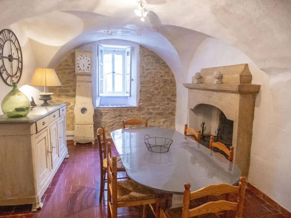Charming Holiday Home in La Caunette with Swimming Pool