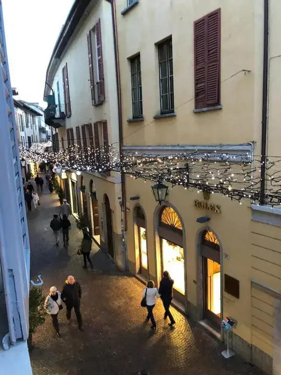 Kindness art apartment in historic center