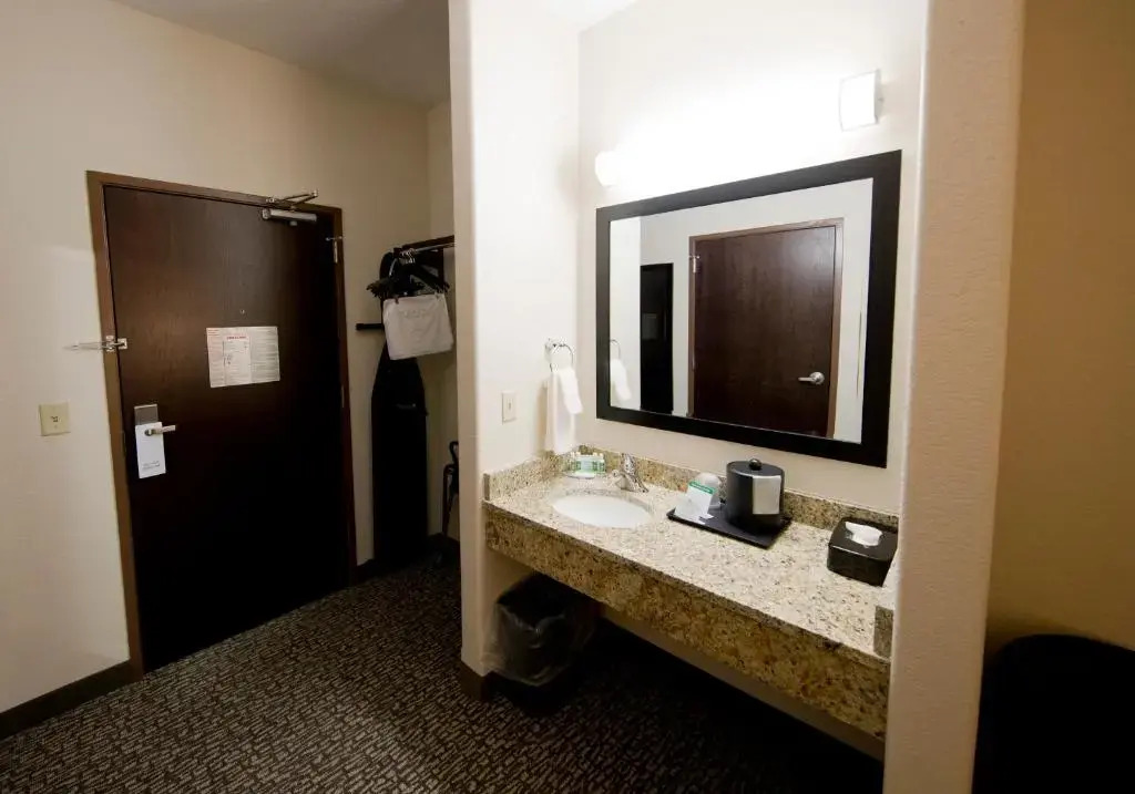 Cobblestone Inn & Suites -Clarinda
