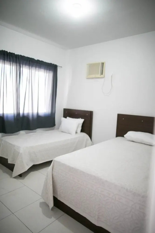Sobrado 2 - Casa com piscina 10 pessoas