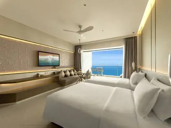 Salt Crystal Hotel By RìChū