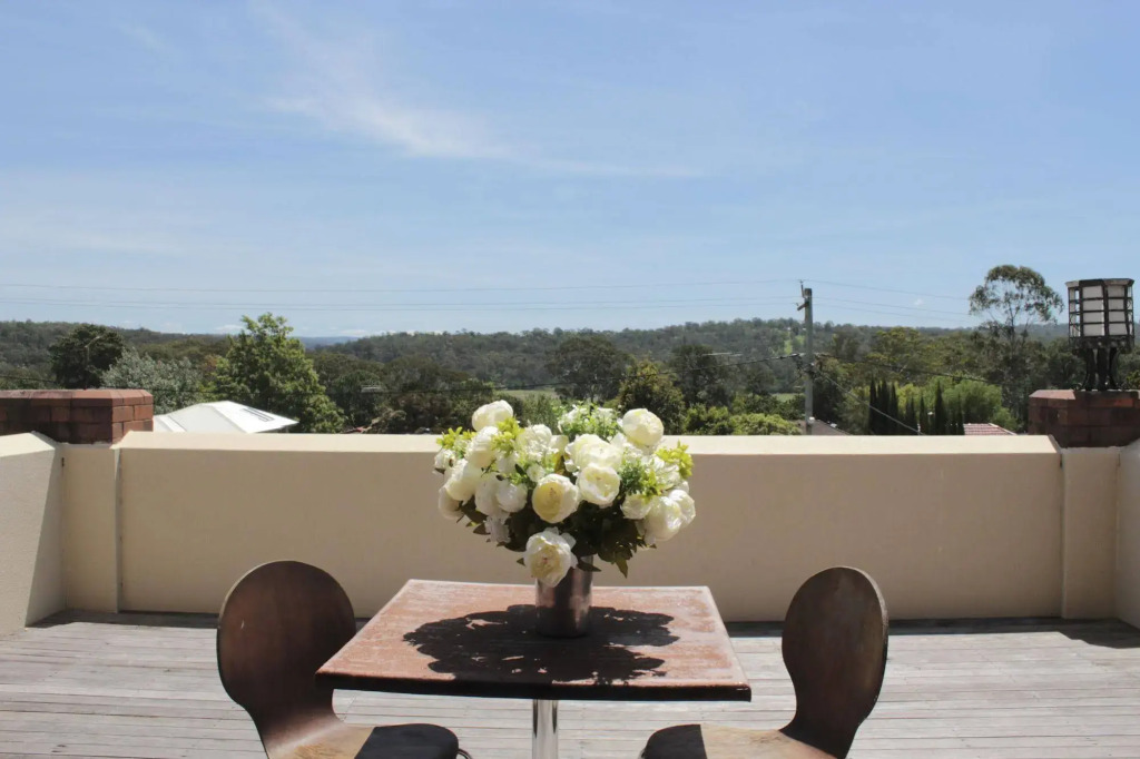 Wallacia Hotel